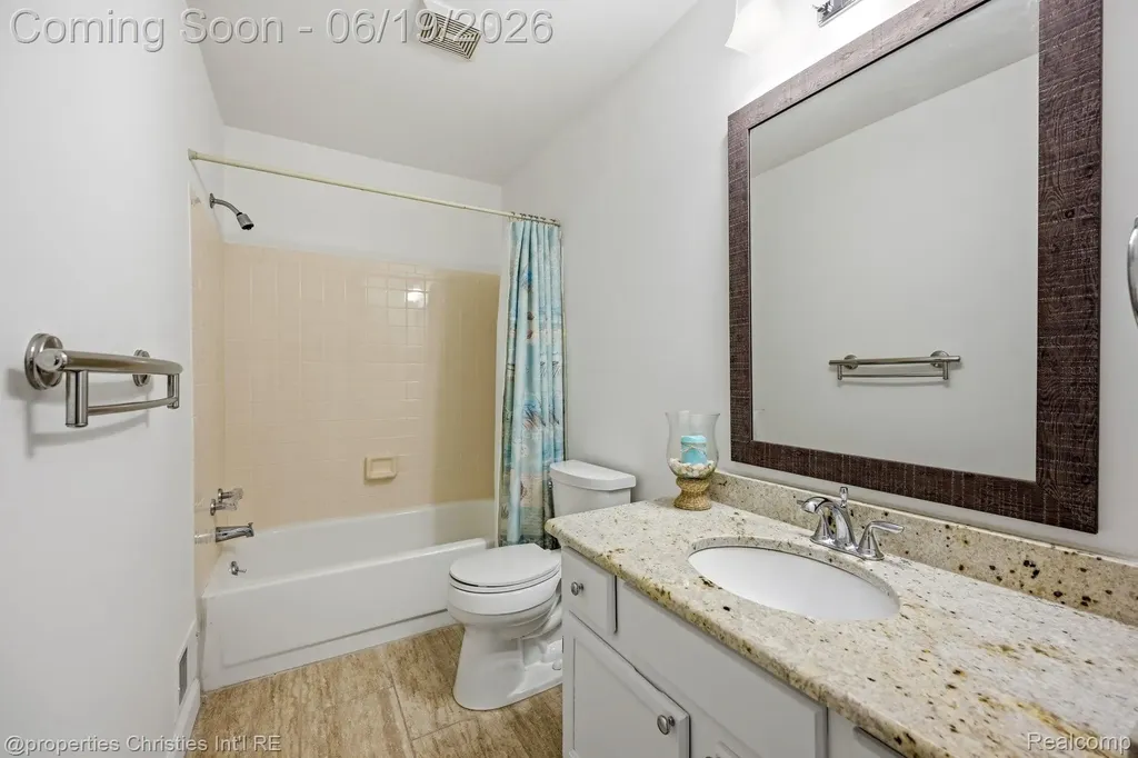 19714 Cardene Way Northville Township MI 48167