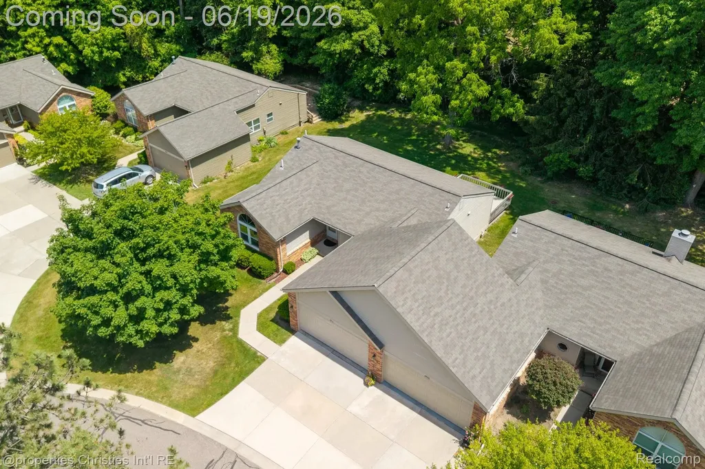 19714 Cardene Way Northville Township MI 48167