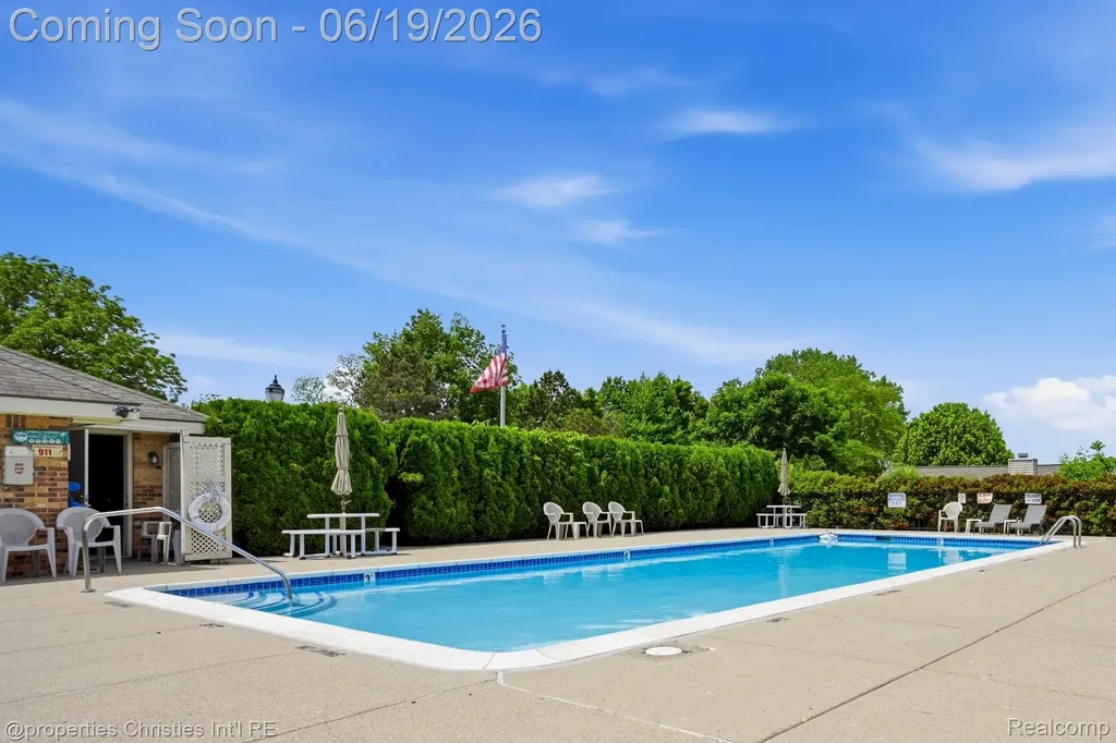 19714 Cardene Way Northville Township MI 48167