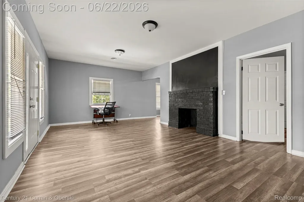 8438 Dexter Avenue Detroit City MI 48206