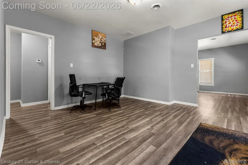 8438 Dexter Avenue Detroit City MI 48206