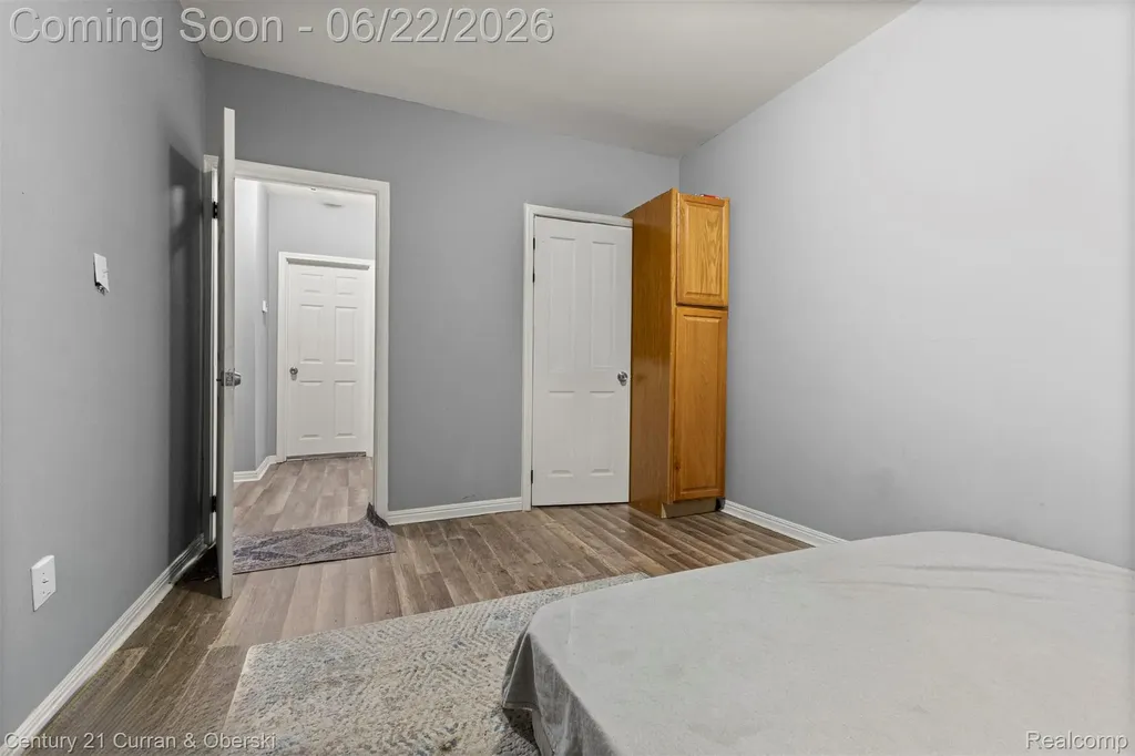 8438 Dexter Avenue Detroit City MI 48206