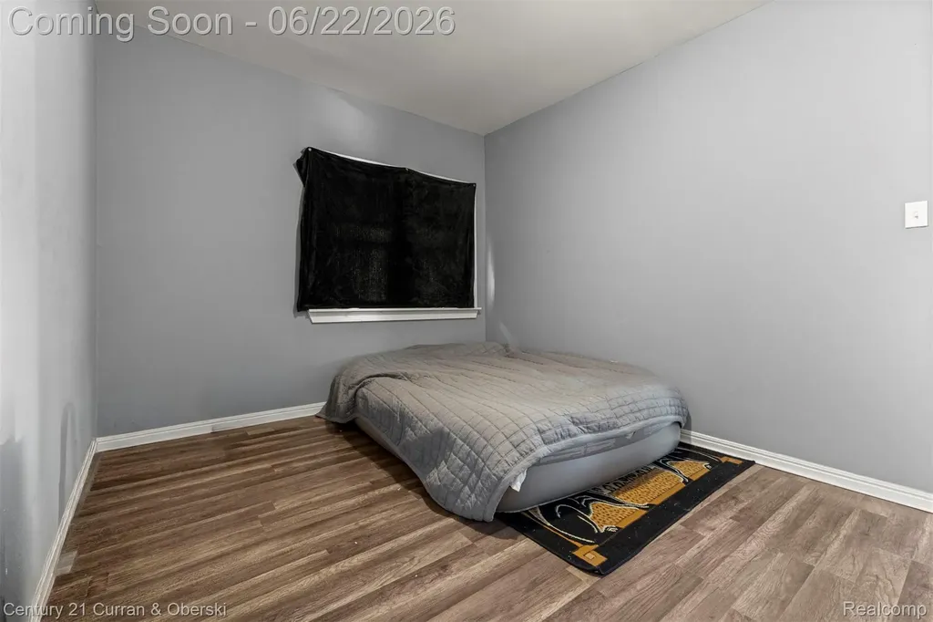 8438 Dexter Avenue Detroit City MI 48206