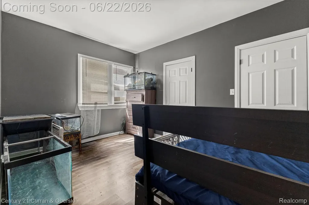 8438 Dexter Avenue Detroit City MI 48206