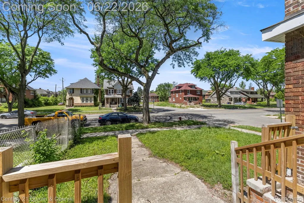 8438 Dexter Avenue Detroit City MI 48206
