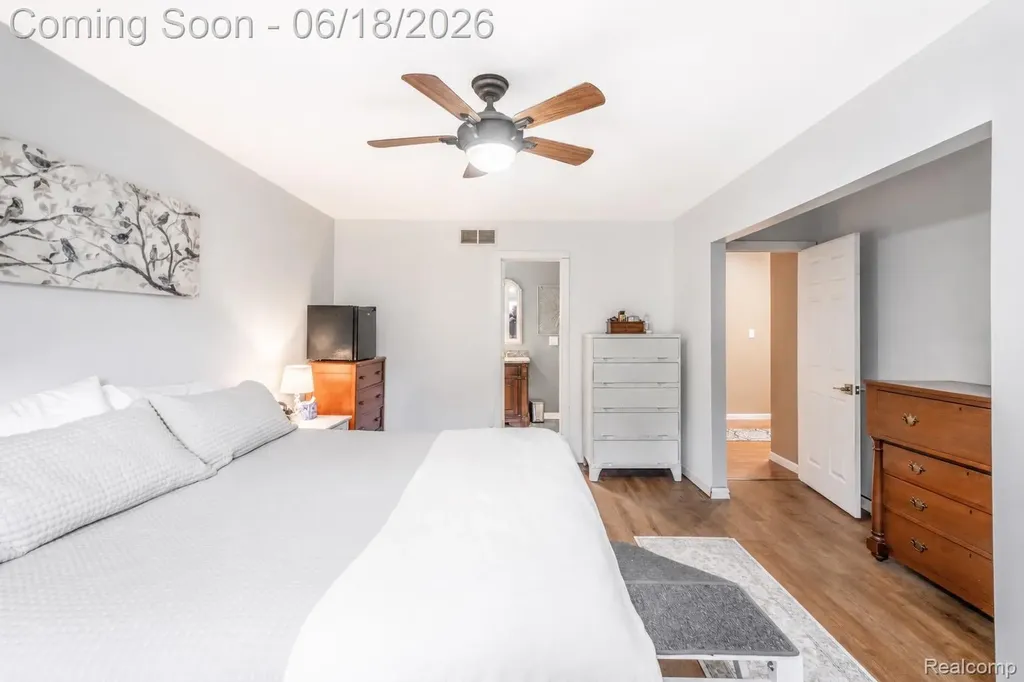 9991 Marshall Road Green Oak Township MI 48178