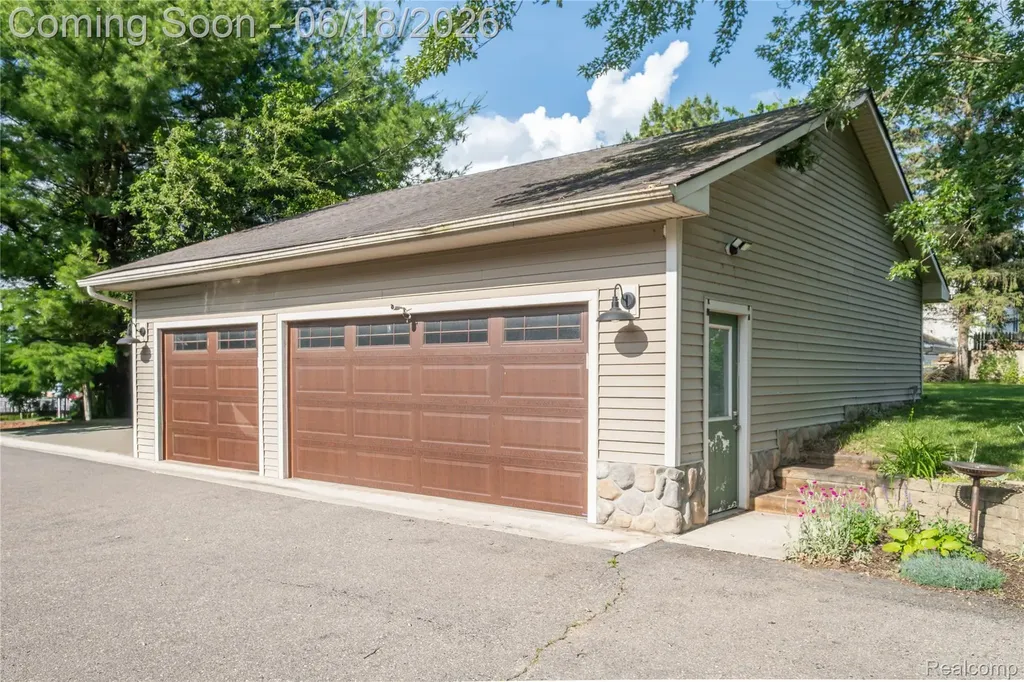 9991 Marshall Road Green Oak Township MI 48178