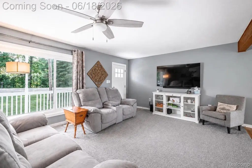 9991 Marshall Road Green Oak Township MI 48178