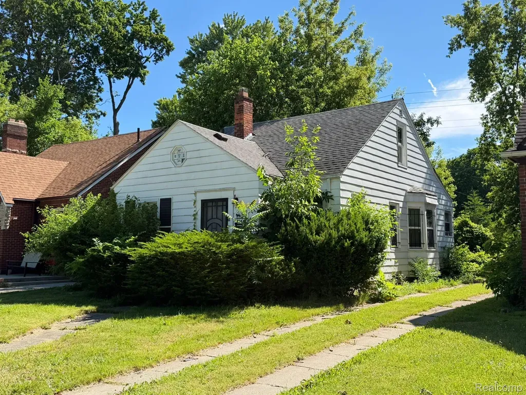 14416 Grandville Avenue Detroit City MI 48223