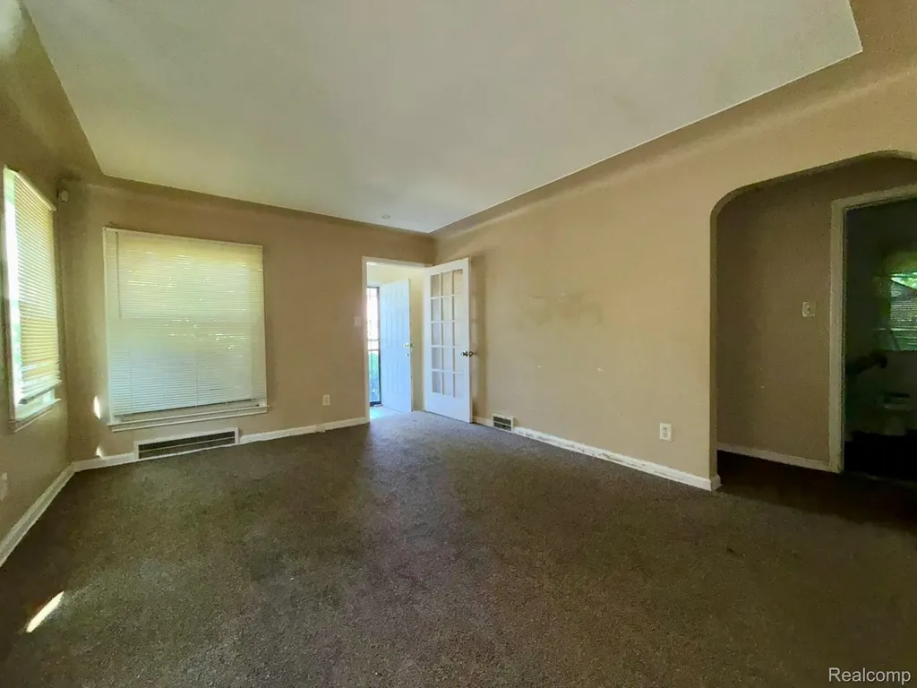 14416 Grandville Avenue Detroit City MI 48223