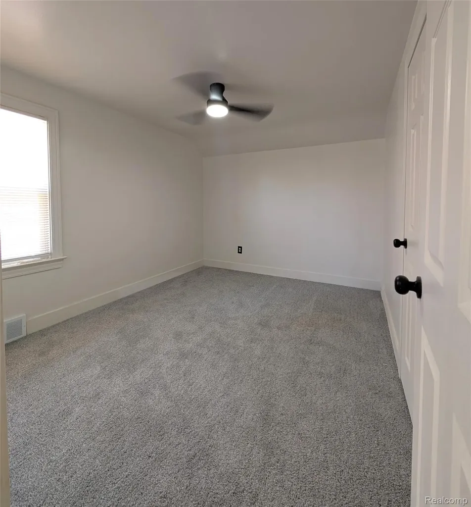 18284 Littlefield Street Detroit City MI 48235