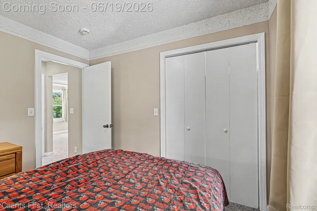 34728 Pardo Street Westland City MI 48185