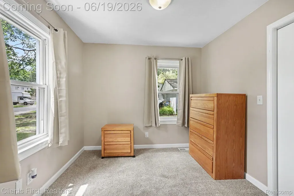 34728 Pardo Street Westland City MI 48185