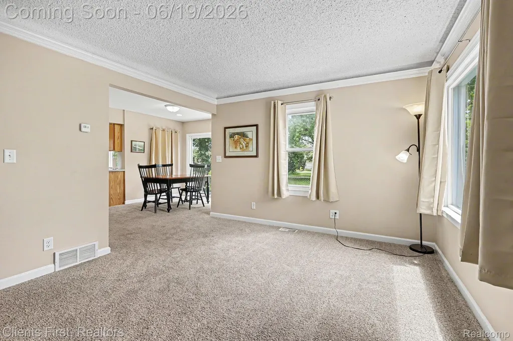 34728 Pardo Street Westland City MI 48185