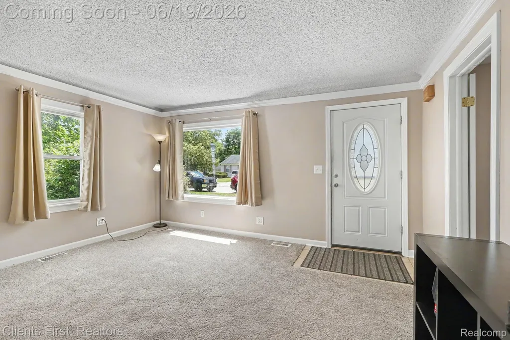 34728 Pardo Street Westland City MI 48185