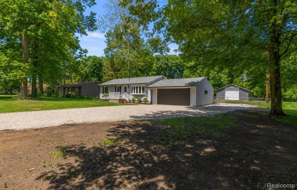 38530 Superior Street Romulus City MI 48174