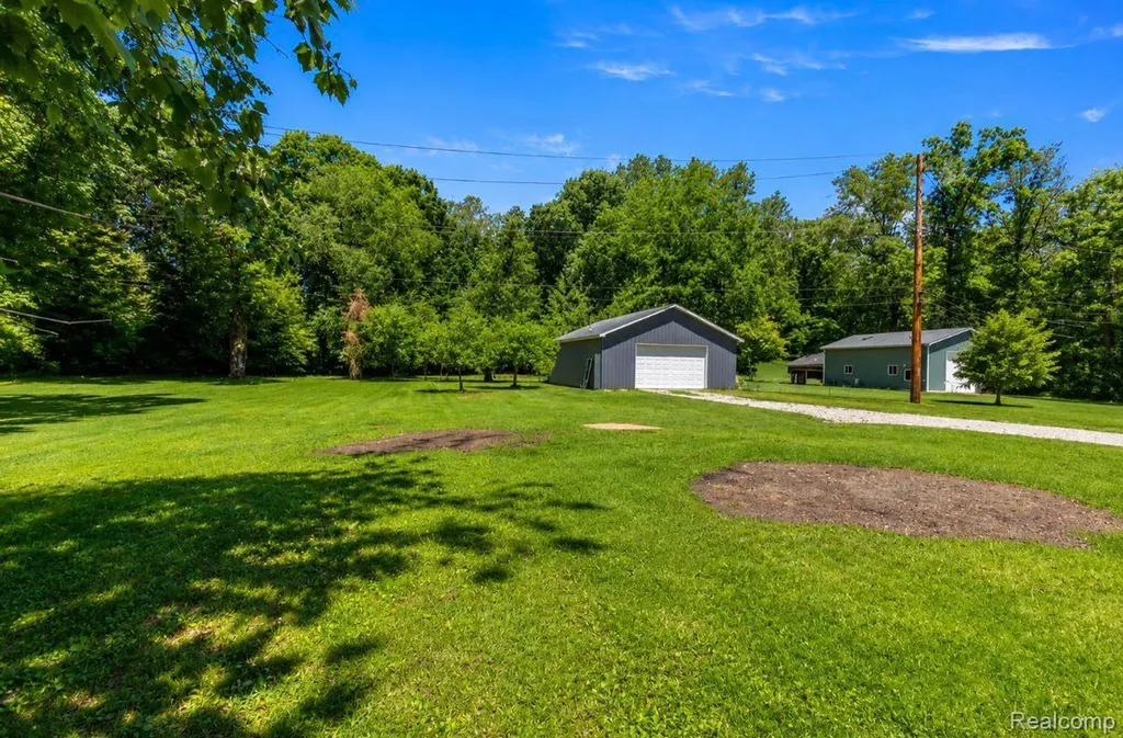 38530 Superior Street Romulus City MI 48174