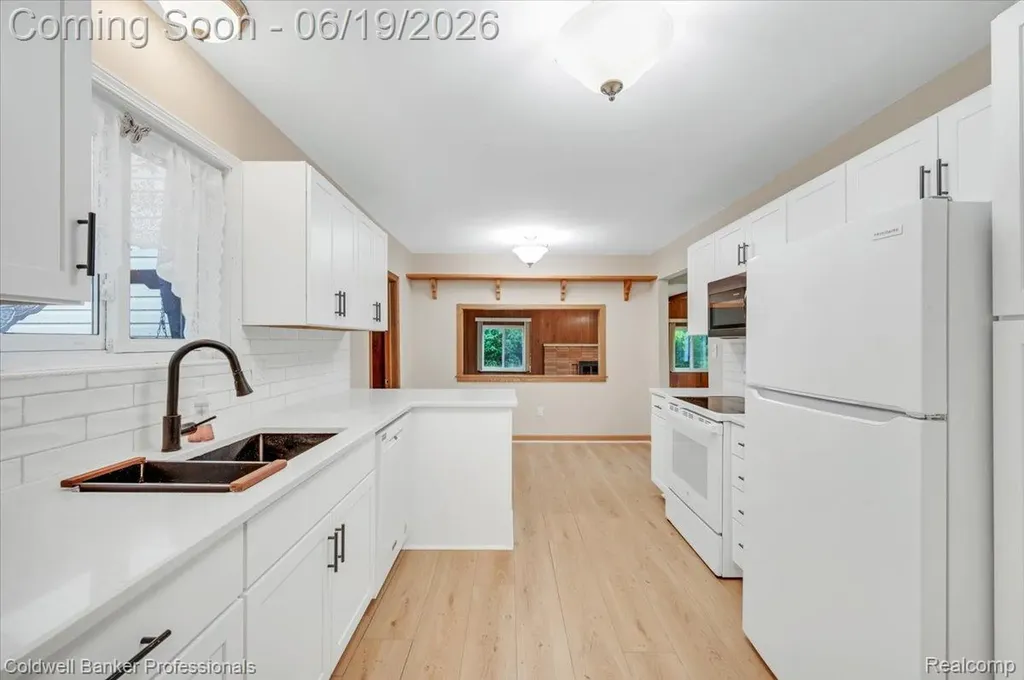 470 Oak Grove Drive Orion Charter Township MI 48362