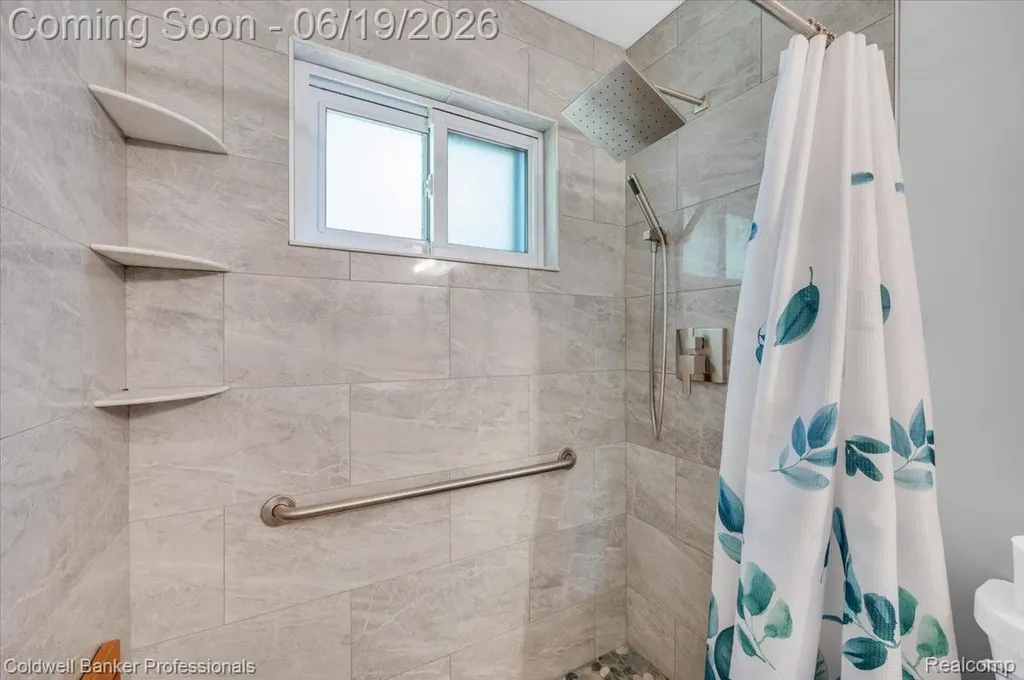 470 Oak Grove Drive Orion Charter Township MI 48362