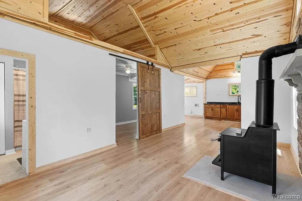 6256 Turner Road Flushing Charter Township MI 48433