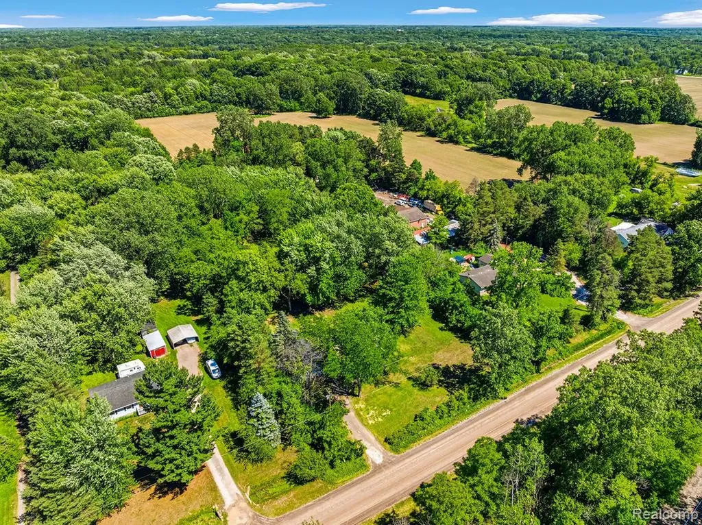 6256 Turner Road Flushing Charter Township MI 48433