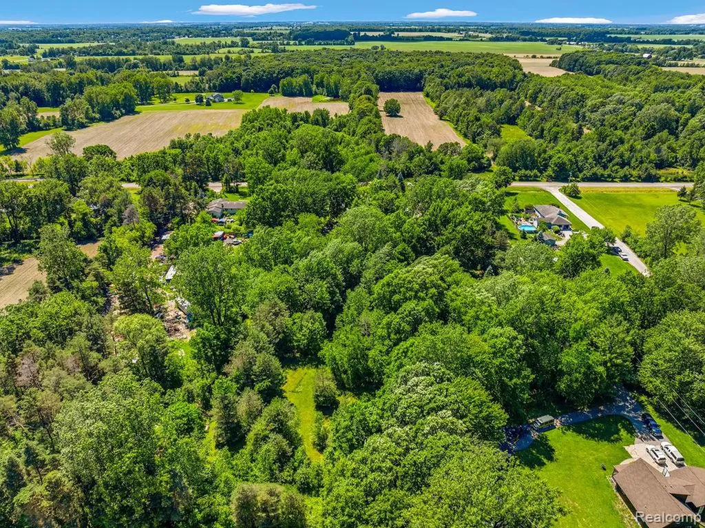 6256 Turner Road Flushing Charter Township MI 48433