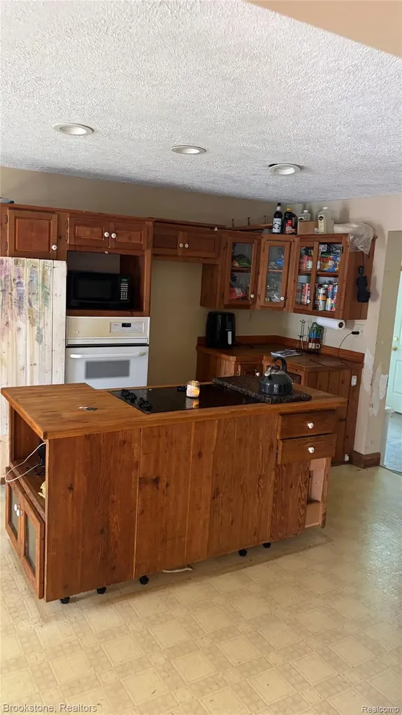 11605 Liberty Street Vienna Charter Township MI 48420