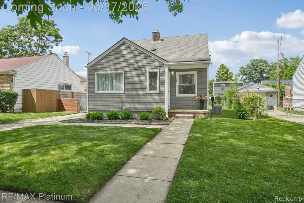 56 Charlevoix Street Clawson City MI 48017