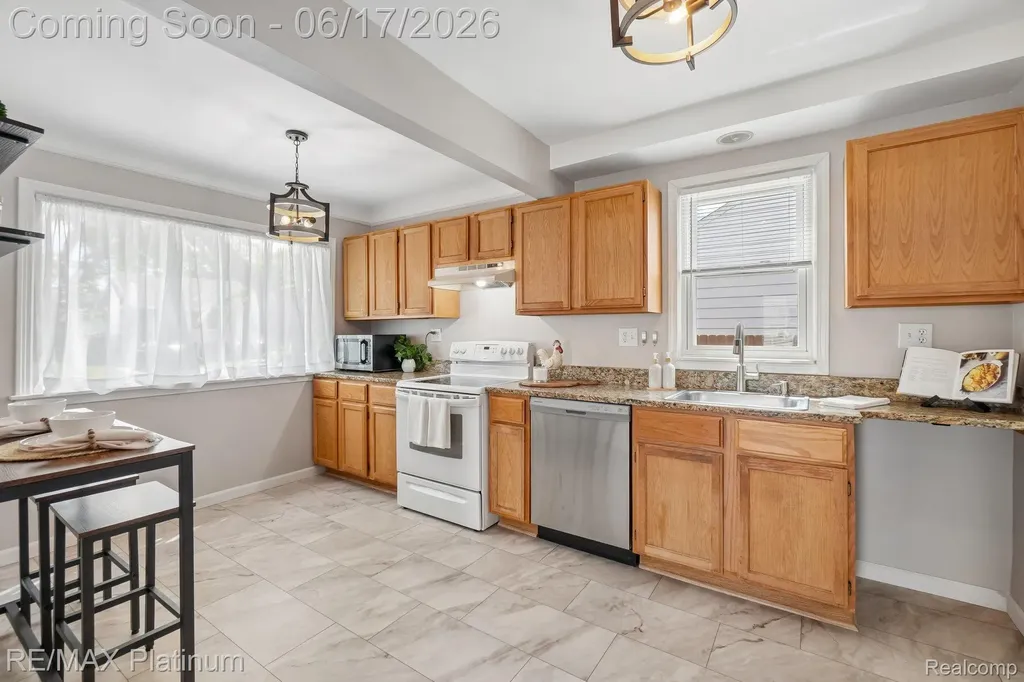 56 Charlevoix Street Clawson City MI 48017