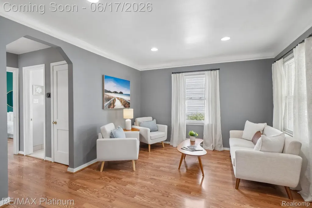 56 Charlevoix Street Clawson City MI 48017