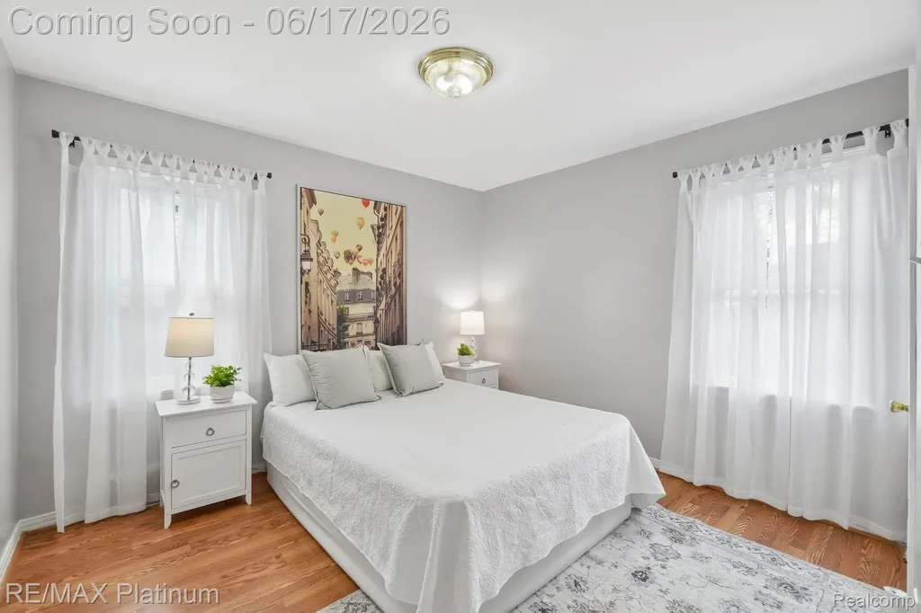 56 Charlevoix Street Clawson City MI 48017