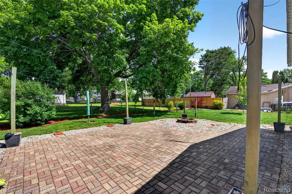 700 Coolidge Drive Midland City MI 48642