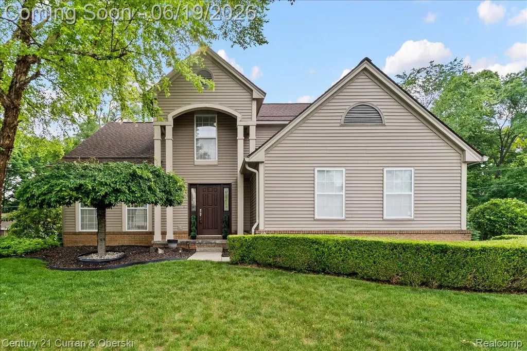 4630 Commerce Woods Drive Commerce Charter Township MI 48382