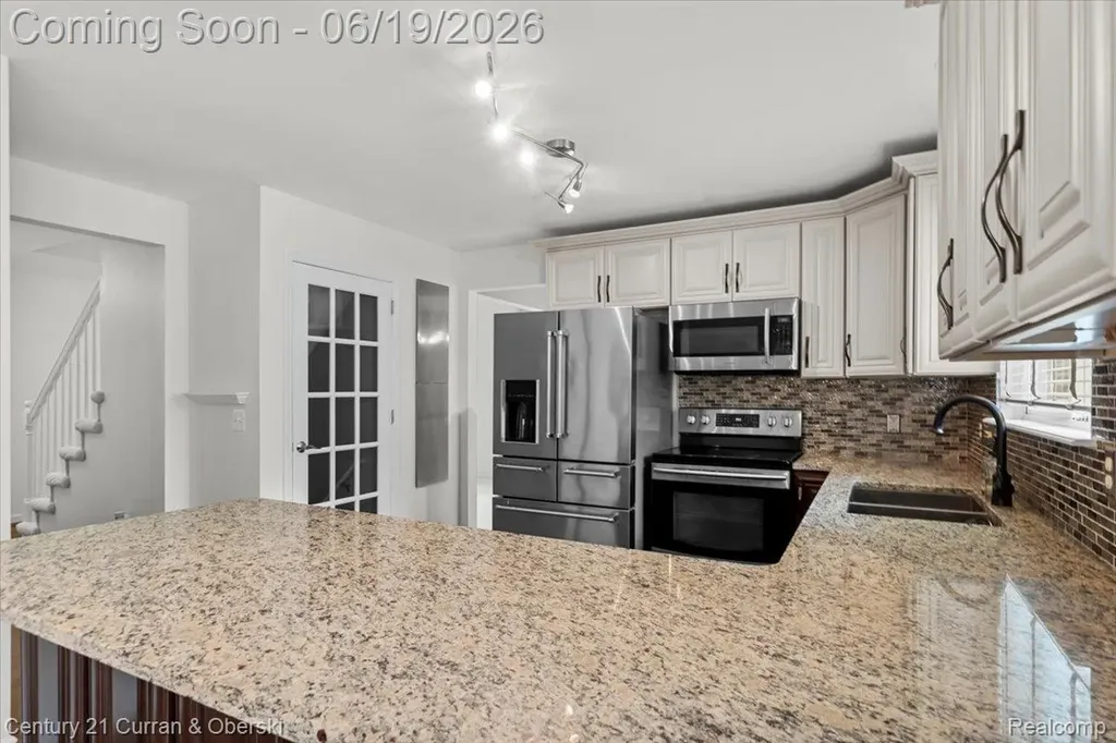 4630 Commerce Woods Drive Commerce Charter Township MI 48382