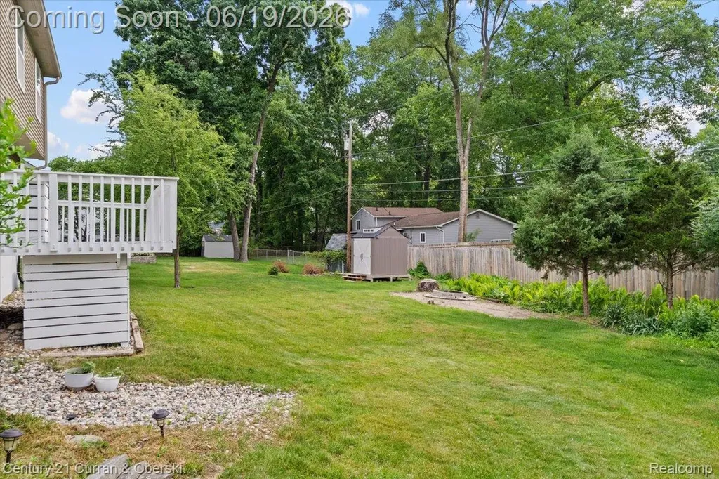 4630 Commerce Woods Drive Commerce Charter Township MI 48382