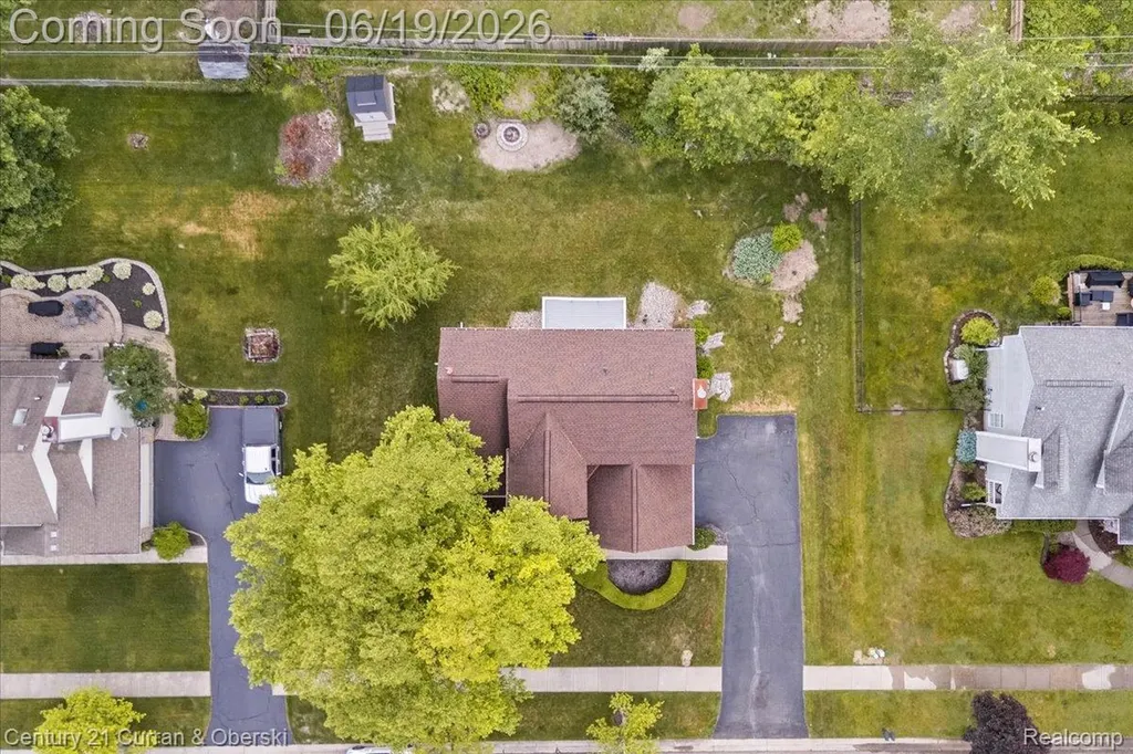 4630 Commerce Woods Drive Commerce Charter Township MI 48382