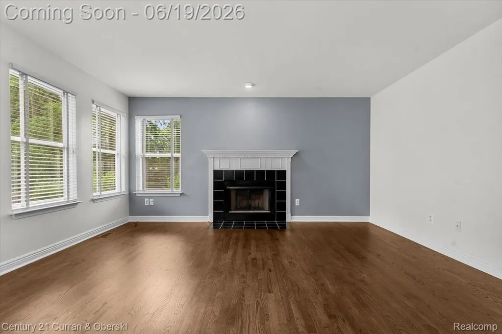 4630 Commerce Woods Drive Commerce Charter Township MI 48382