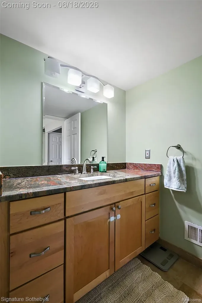 17858 Loranger Street Clinton Charter Township MI 48038