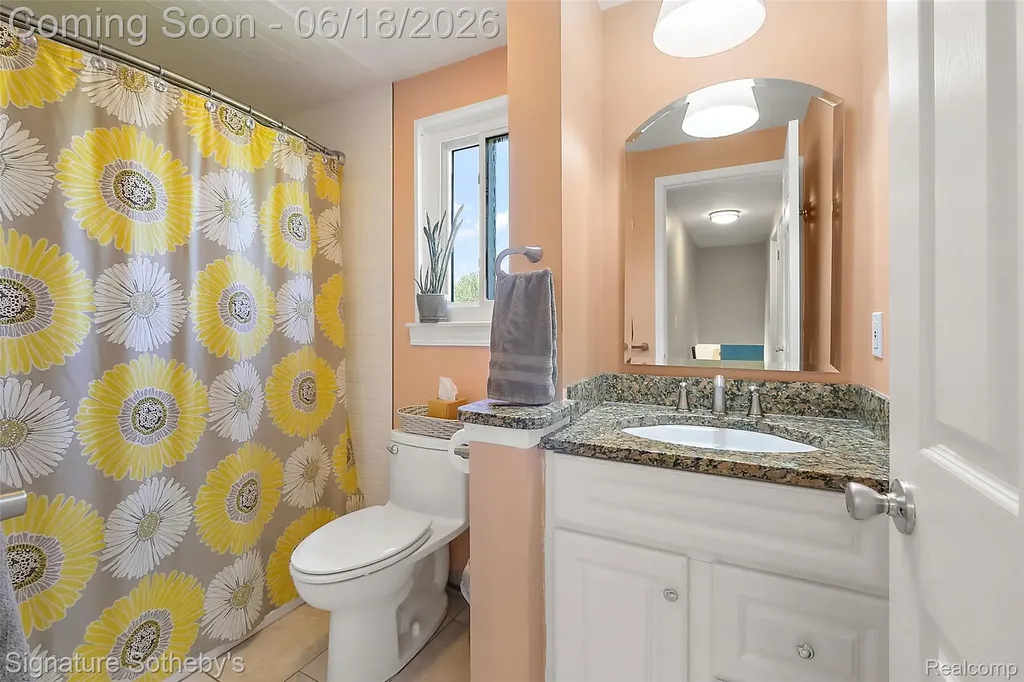 17858 Loranger Street Clinton Charter Township MI 48038