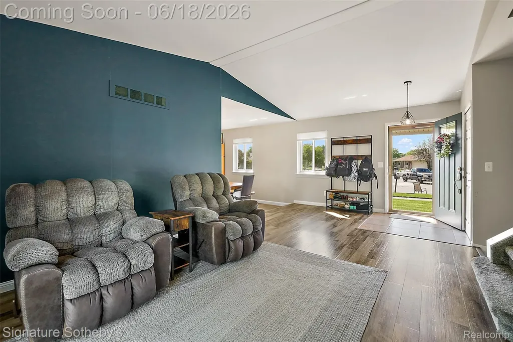 17858 Loranger Street Clinton Charter Township MI 48038