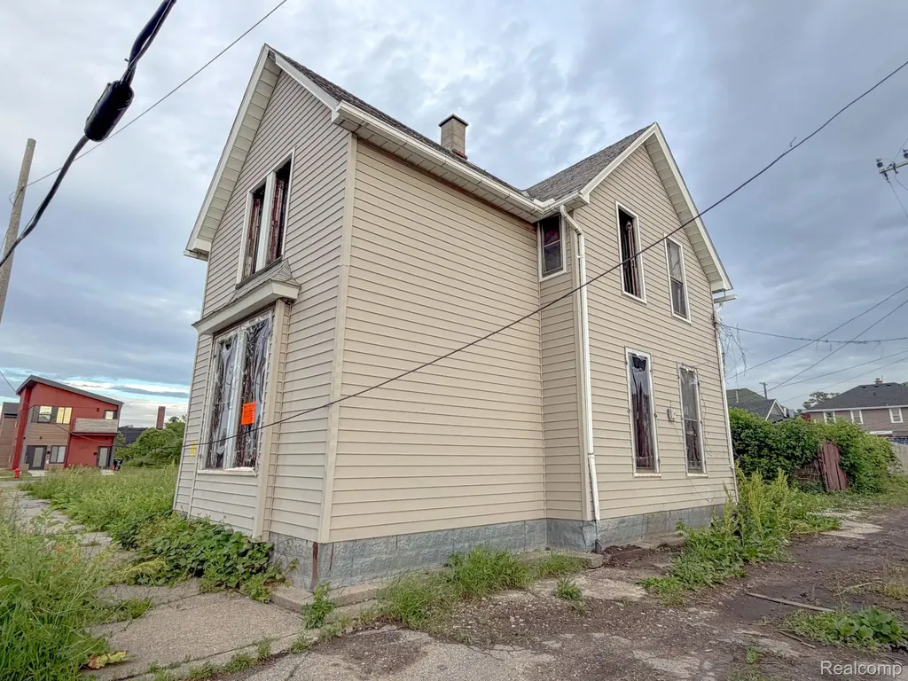 1726 Pine Street Detroit City MI 48216