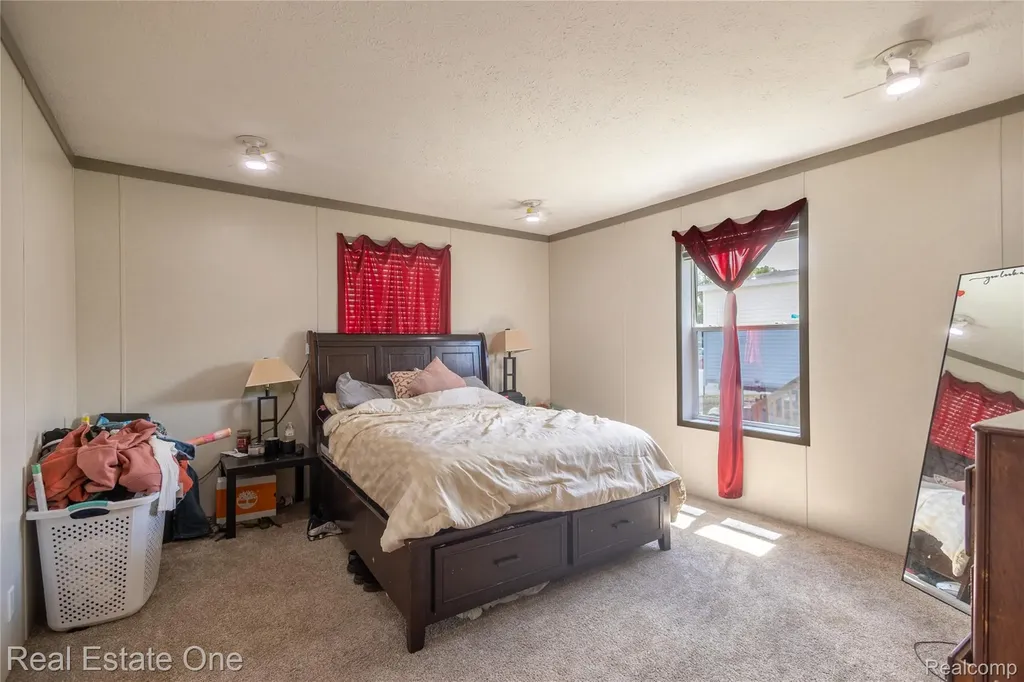 220 Borman Avenue Flushing City MI 48433