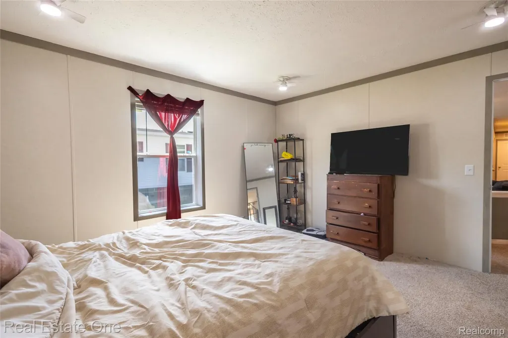 220 Borman Avenue Flushing City MI 48433
