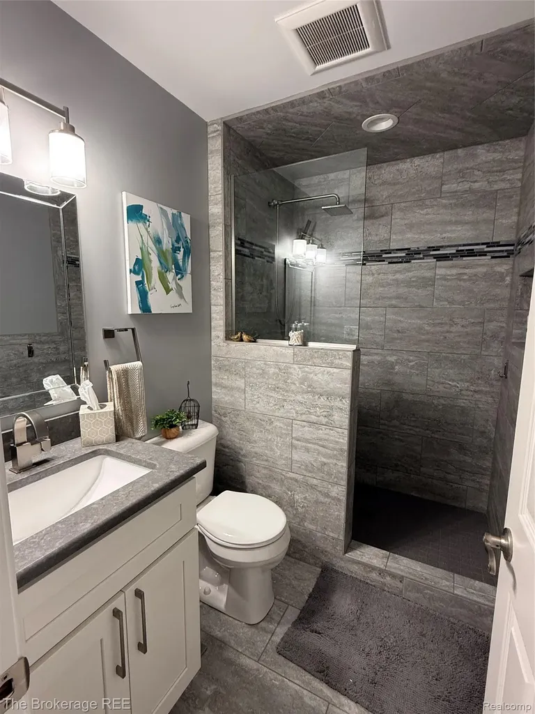 5484 Columbiaville Road Marathon Township MI 48421