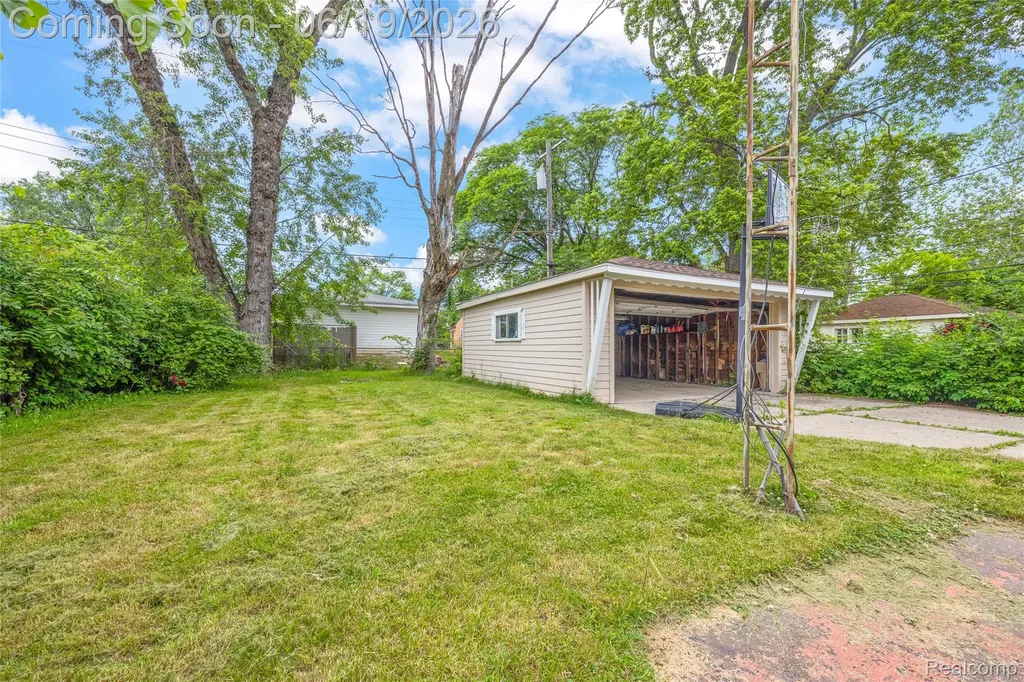 12695 Bramell Street Detroit City MI 48223