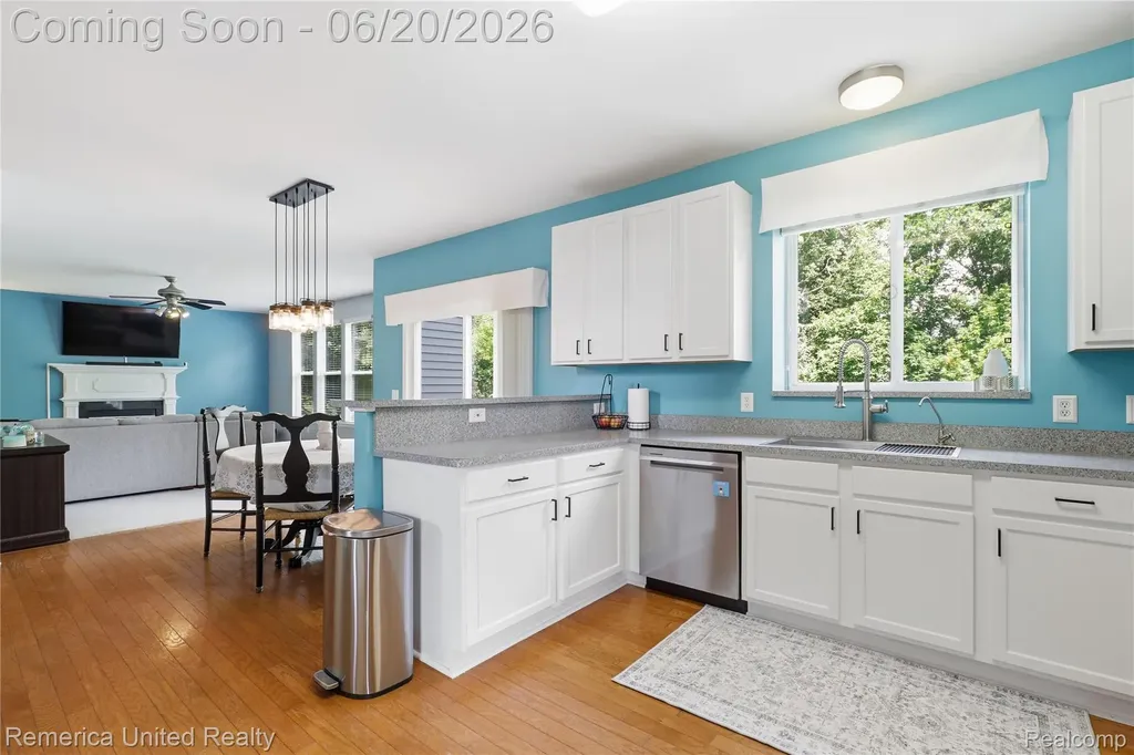 1842 Autumn Glen Drive Hartland Township MI 48843