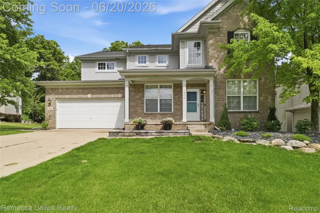 1842 Autumn Glen Drive Hartland Township MI 48843