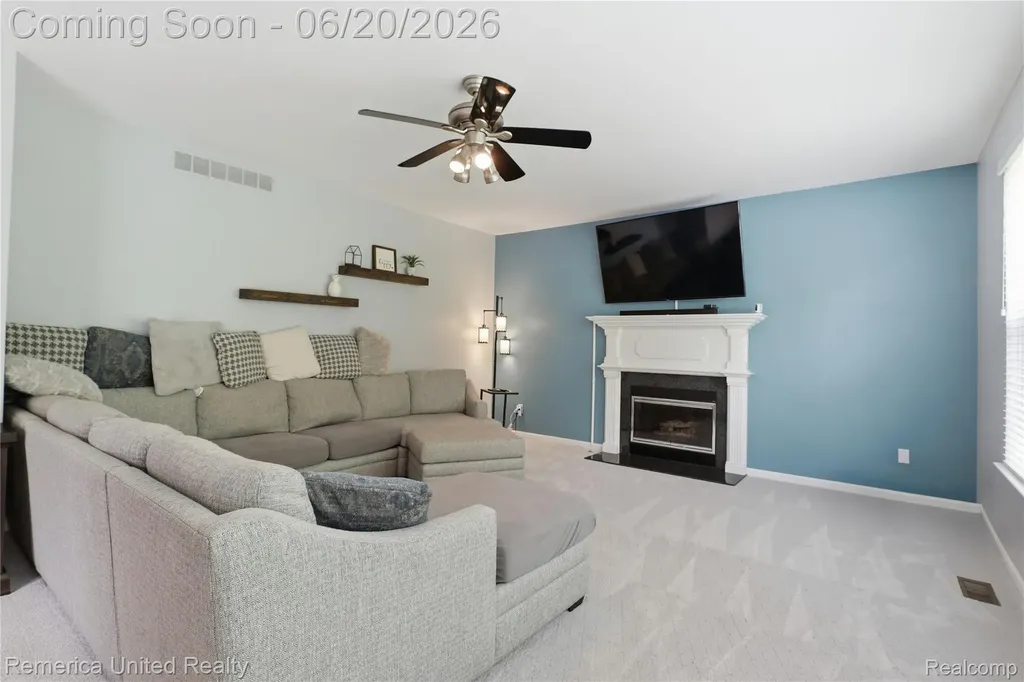 1842 Autumn Glen Drive Hartland Township MI 48843