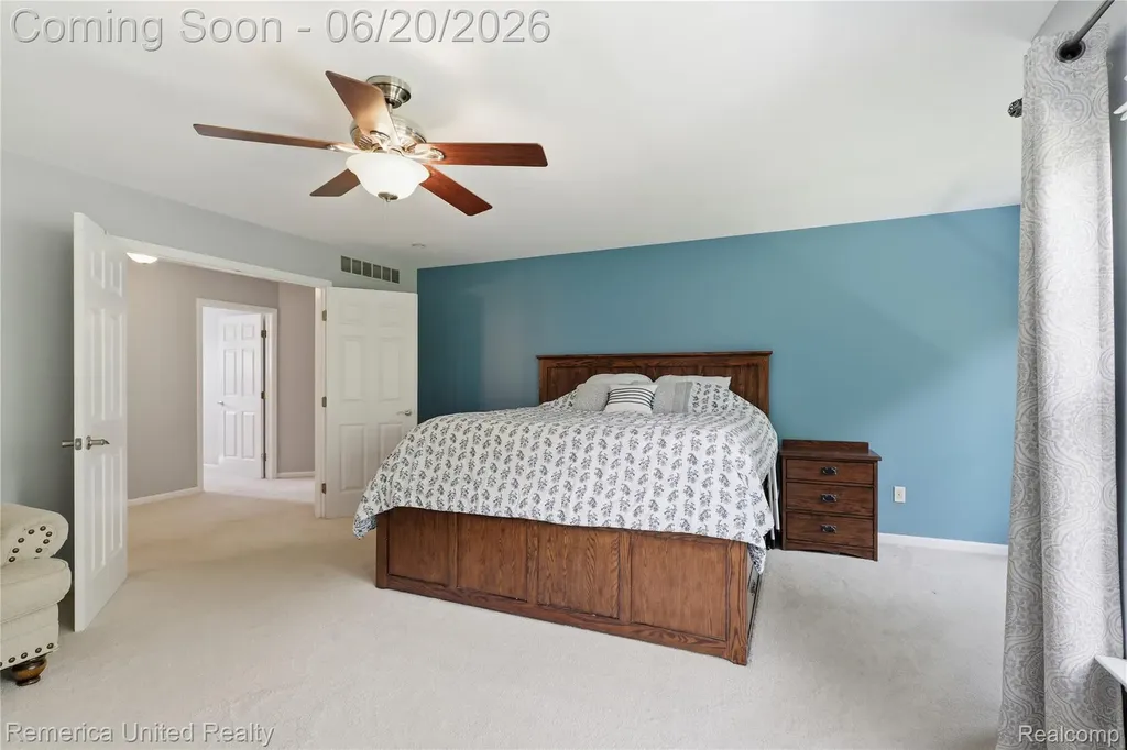 1842 Autumn Glen Drive Hartland Township MI 48843