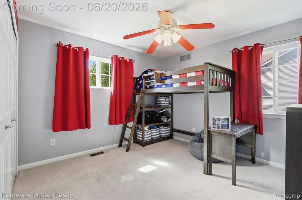 1842 Autumn Glen Drive Hartland Township MI 48843